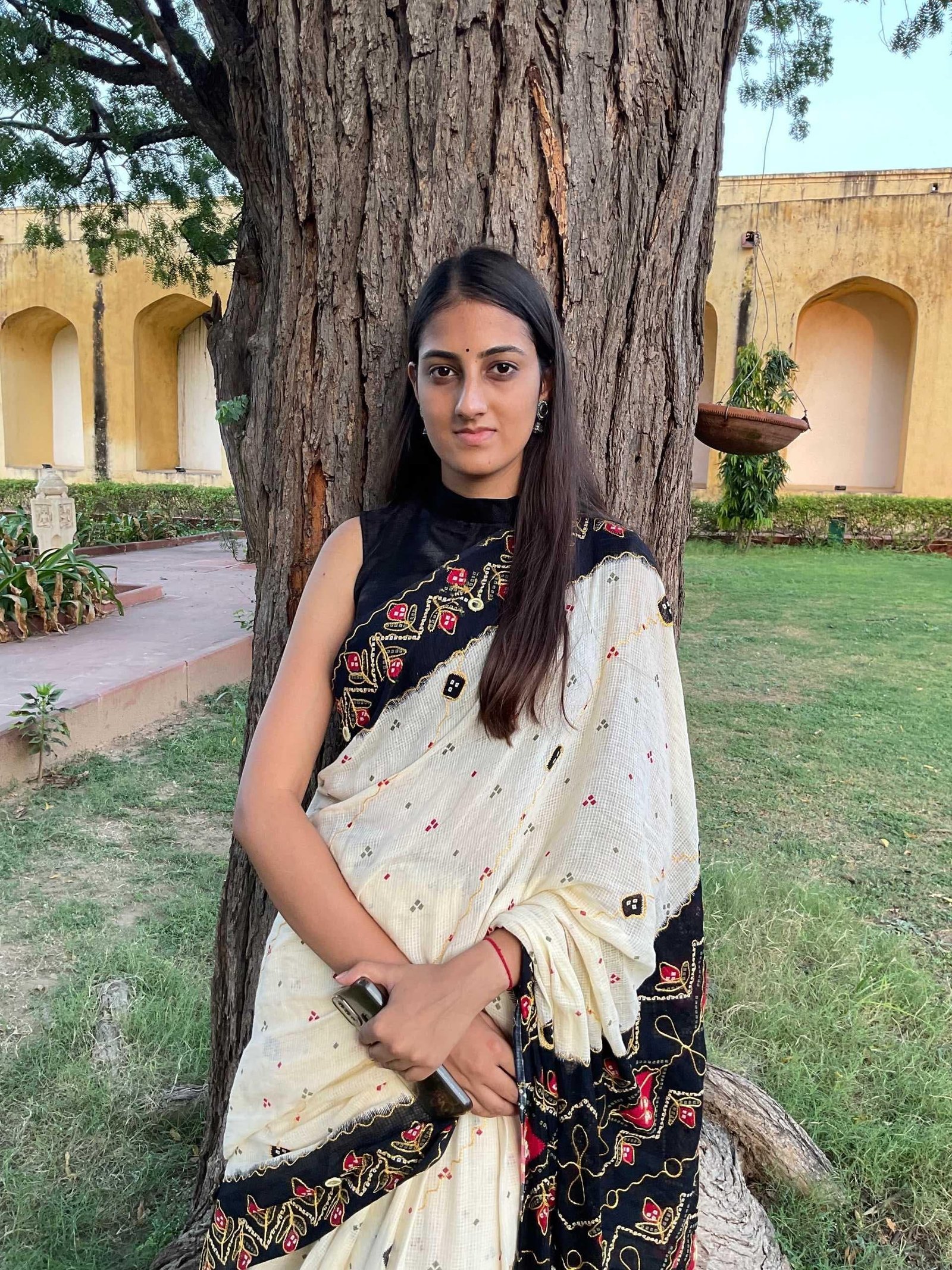 Vd. Nitika Saini
